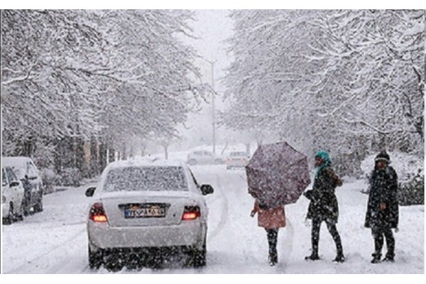 ورود سامانه بارشی به غرب کشور از بعدازظهر امروز/ افزایش نسبی دما در مناطق مختلف ایران