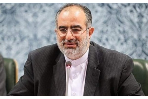 توهین مشاور روحانی به سطح جلسه ویژه رهبری برای بحران سیل! 