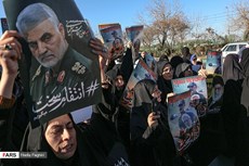 تجمع مردمی در حمایت از سپاه در مشهد